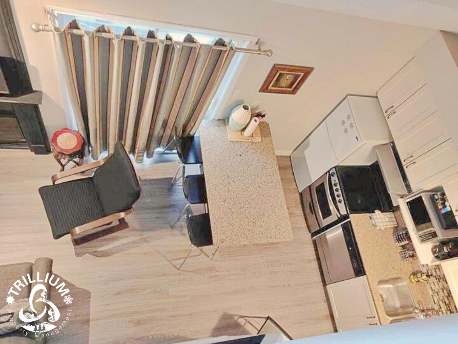 Blue Mountain, Collingwood - Loft Condo, Sleeps 4 บลูเมาเทนส์ ภายนอก รูปภาพ